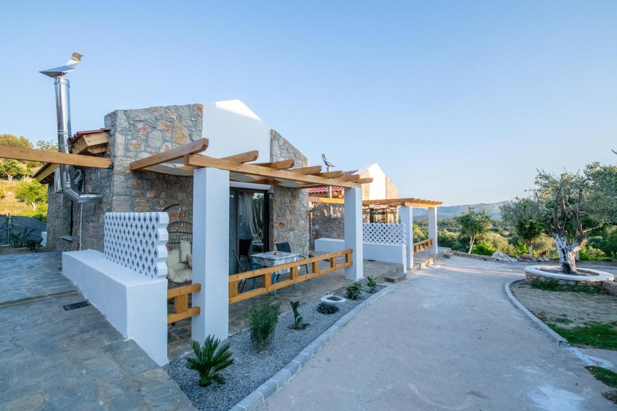 Vakantiehuis To Stolidi Tis Psinthou Psinthos